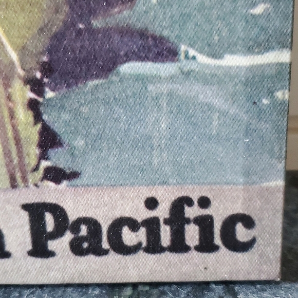 🚃Railway Wall Hanging, Rectangular 20" Tall - Picture 3 of 8